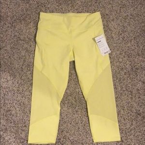 Athleta workout capris